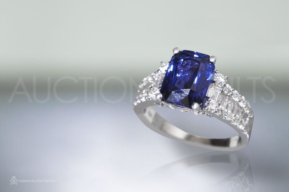 GIA Certified 3.61ct Octagonal Cut Unheated Violetish Blue Sapphire Ring sold for $13,000