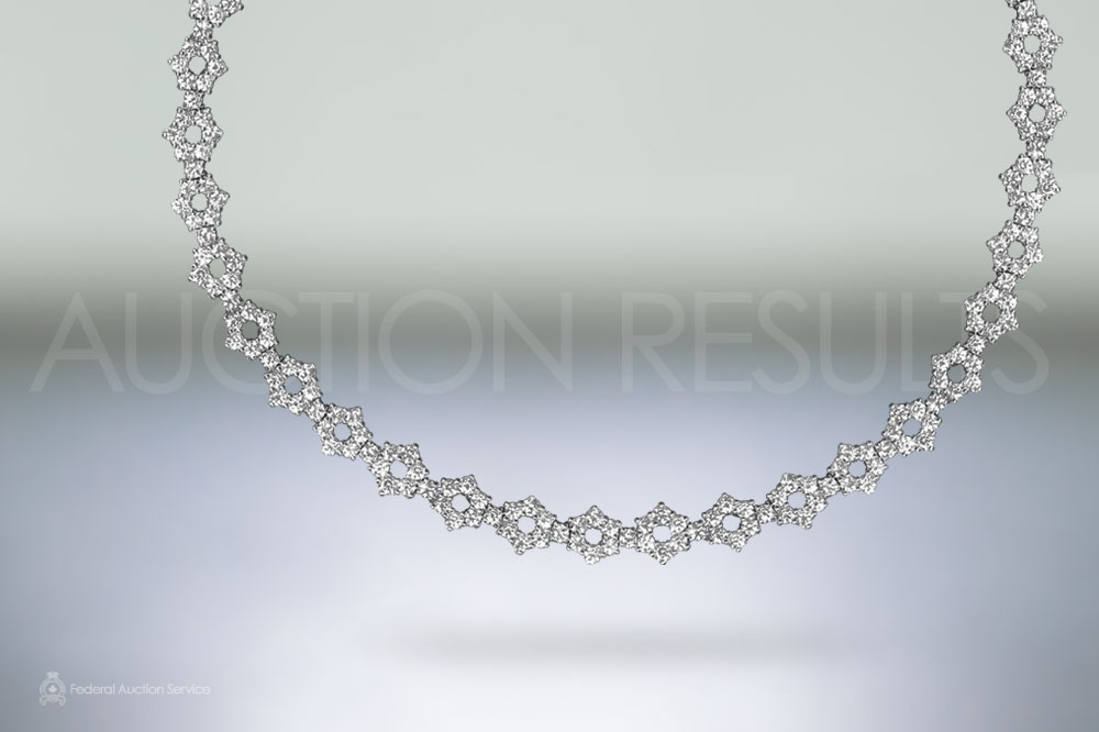 Elegant 18k White Gold 20ct (TDW) Diamond Necklace sold for $28,000